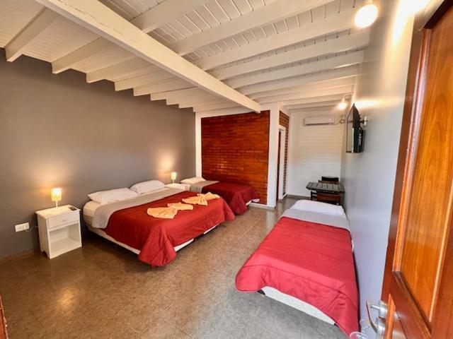Alma Pura Hotel ปูแอร์โตอีกวาซู ภายนอก รูปภาพ