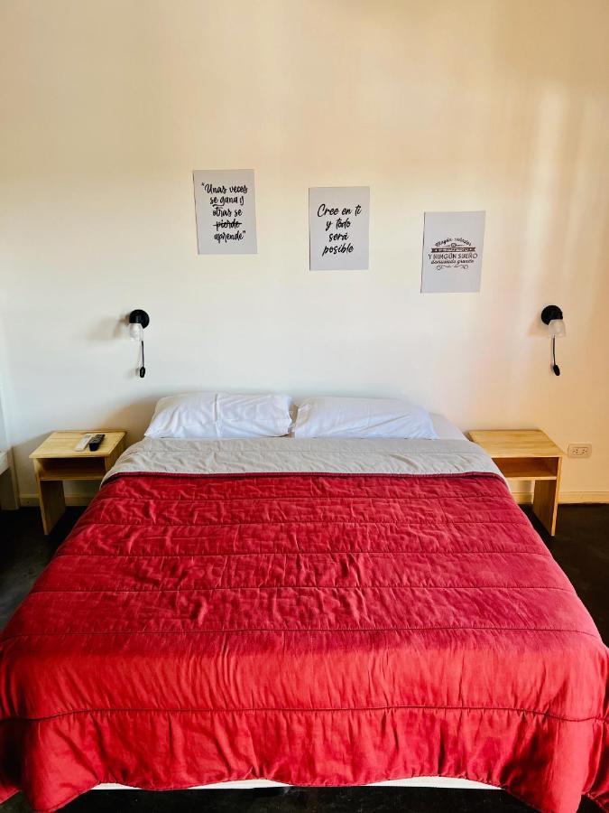 Alma Pura Hotel ปูแอร์โตอีกวาซู ภายนอก รูปภาพ