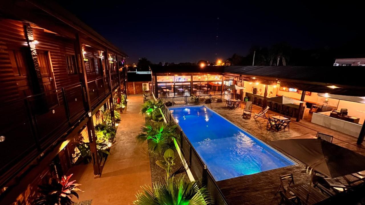 Alma Pura Hotel ปูแอร์โตอีกวาซู ภายนอก รูปภาพ
