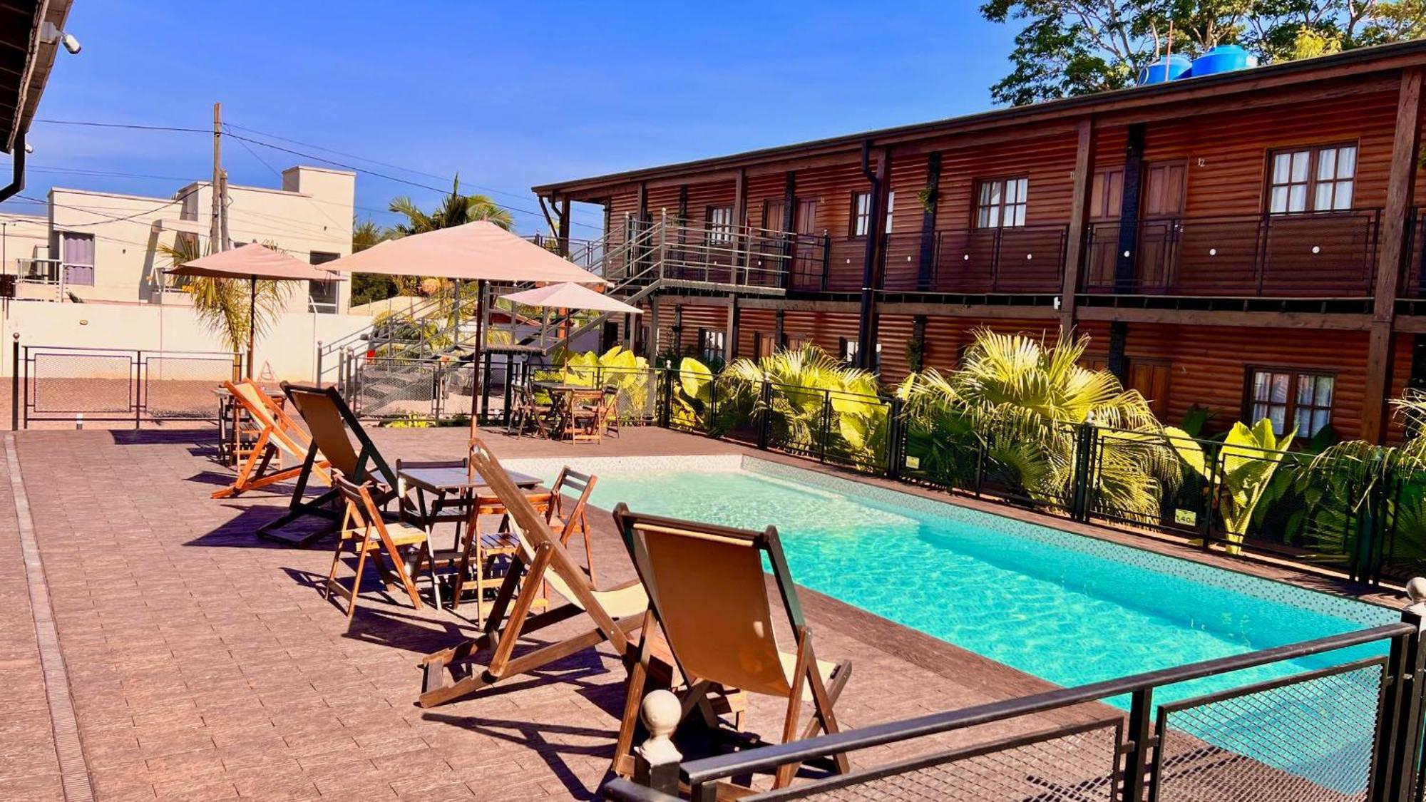 Alma Pura Hotel ปูแอร์โตอีกวาซู ภายนอก รูปภาพ